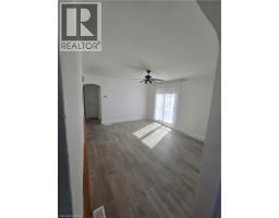193 OTTAWA Street S - 7