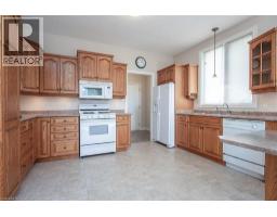15 PARKVIEW Drive - 32