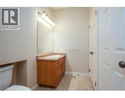 15 PARKVIEW Drive - 36