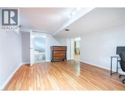 98 ESTHER Avenue - 31