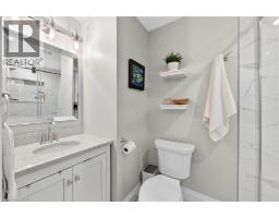 28 ENDEAVOUR Drive - 22