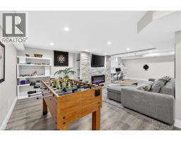 28 ENDEAVOUR Drive - 32