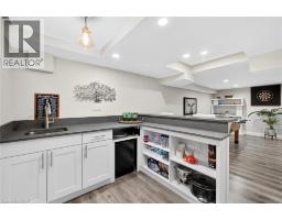 28 ENDEAVOUR Drive - 34