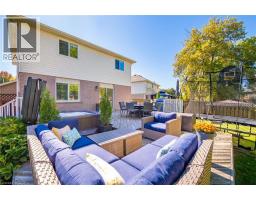 28 ENDEAVOUR Drive - 42