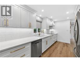 28 ENDEAVOUR Drive - 7