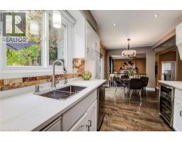 295 WILTSHIRE Place - 15