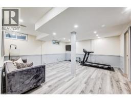 295 WILTSHIRE Place - 29