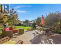 16 CANNING Crescent - 42