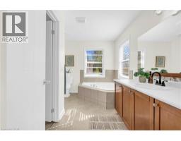 19 COULTHARD Boulevard - 18