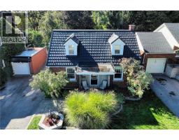 707 ROCKWAY Drive - 2