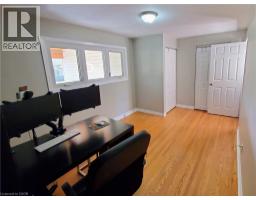 7 CROSBY Drive - 17