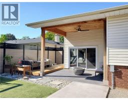 7 CROSBY Drive - 27