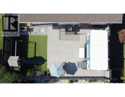 7 CROSBY Drive - 41