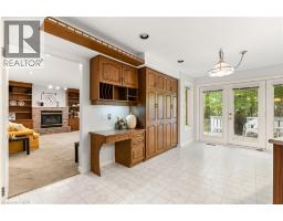 553 PARADISE Crescent - 10
