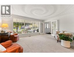 553 PARADISE Crescent - 18