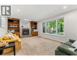 553 PARADISE Crescent - 21
