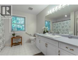 553 PARADISE Crescent - 28