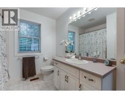 553 PARADISE Crescent - 33