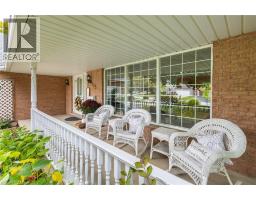 553 PARADISE Crescent - 6
