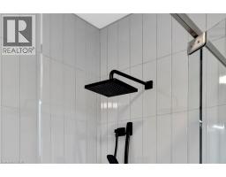 128 LISGAR Avenue - 26