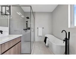 128 LISGAR Avenue - 27