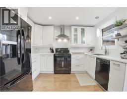 56 RAMBLEWOOD Way - 9