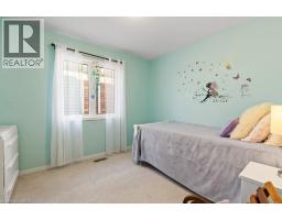 286 APPLE HILL Crescent - 18