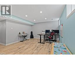 286 APPLE HILL Crescent - 28