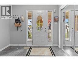 286 APPLE HILL Crescent - 4