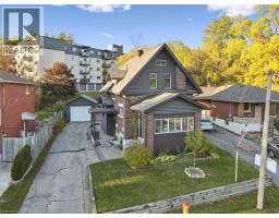 482 WELLINGTON Street N - 3