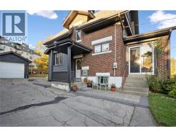 482 WELLINGTON Street N - 4