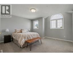 60 LENA Crescent - 15
