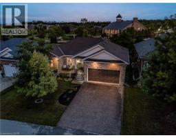 152 DEVONSHIRE Drive UnitNo. 18 - 6