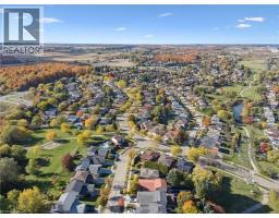 115 YELLOW BIRCH Drive - 41