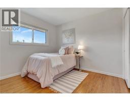 266 FRANKLIN Street N - 17