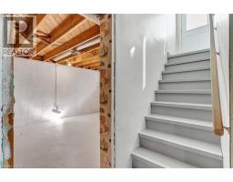 266 FRANKLIN Street N - 20