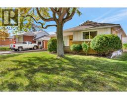 266 FRANKLIN Street N - 3