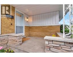 266 FRANKLIN Street N - 5