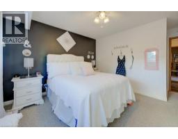 34 WILLOW GREEN Court - 23