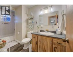 34 WILLOW GREEN Court - 24