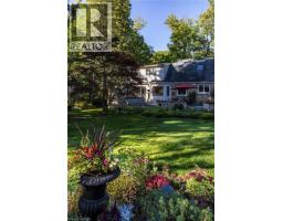 27 LOVERS Lane - 46
