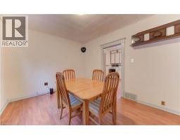 14 STAHL Avenue - 16