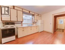 14 STAHL Avenue - 19