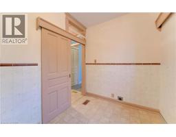 14 STAHL Avenue - 35