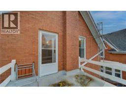 14 STAHL Avenue - 44