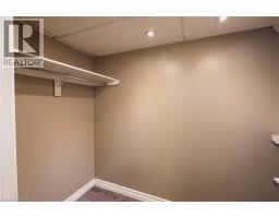 112 LIMPERT Avenue - 26