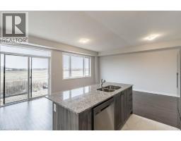 56 FREEDOM Crescent - 15