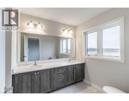 56 FREEDOM Crescent - 28