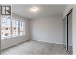 56 FREEDOM Crescent - 33