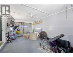 209 RICHARDSON Drive - 17
